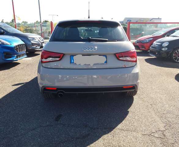 4878757  AUDI A1 4,5