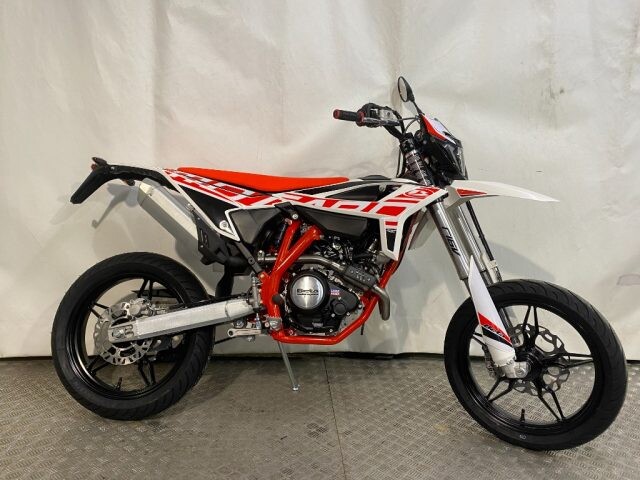 4985616  BETA RR MOTARD 2021