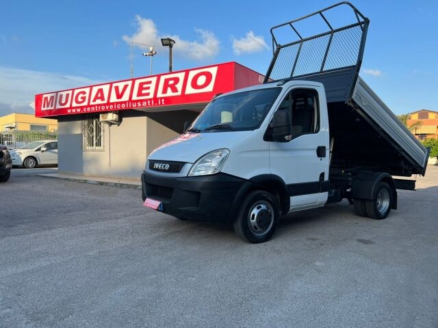 5008356  Camion ribaltabile IVECO