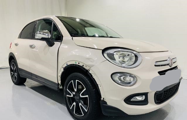 4703561  FIAT 500X lounge