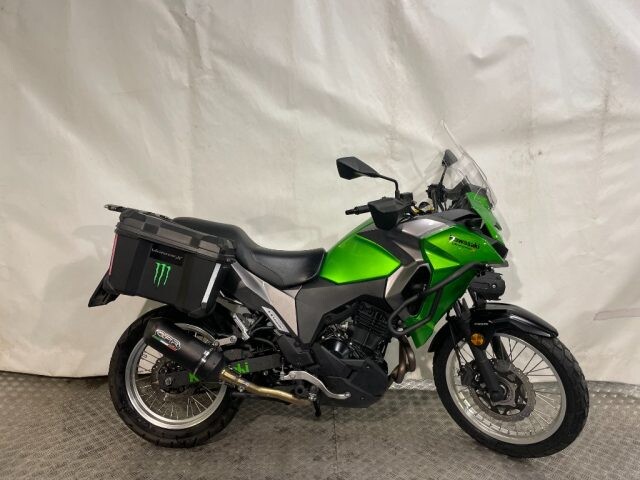 4972571  KAWASAKI Versys .