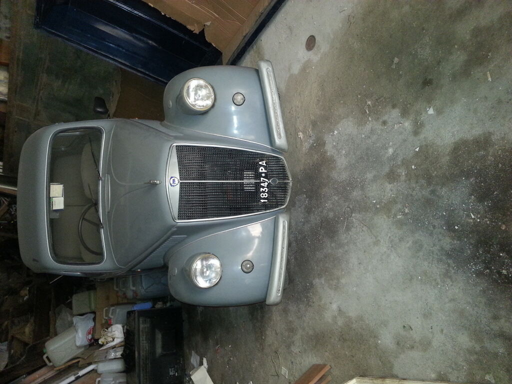 4838630  LANCIA Y 900