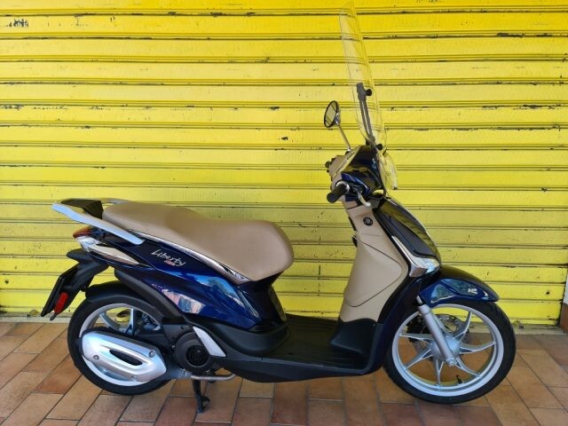 4931828  PIAGGIO Liberty 150 ABS KM