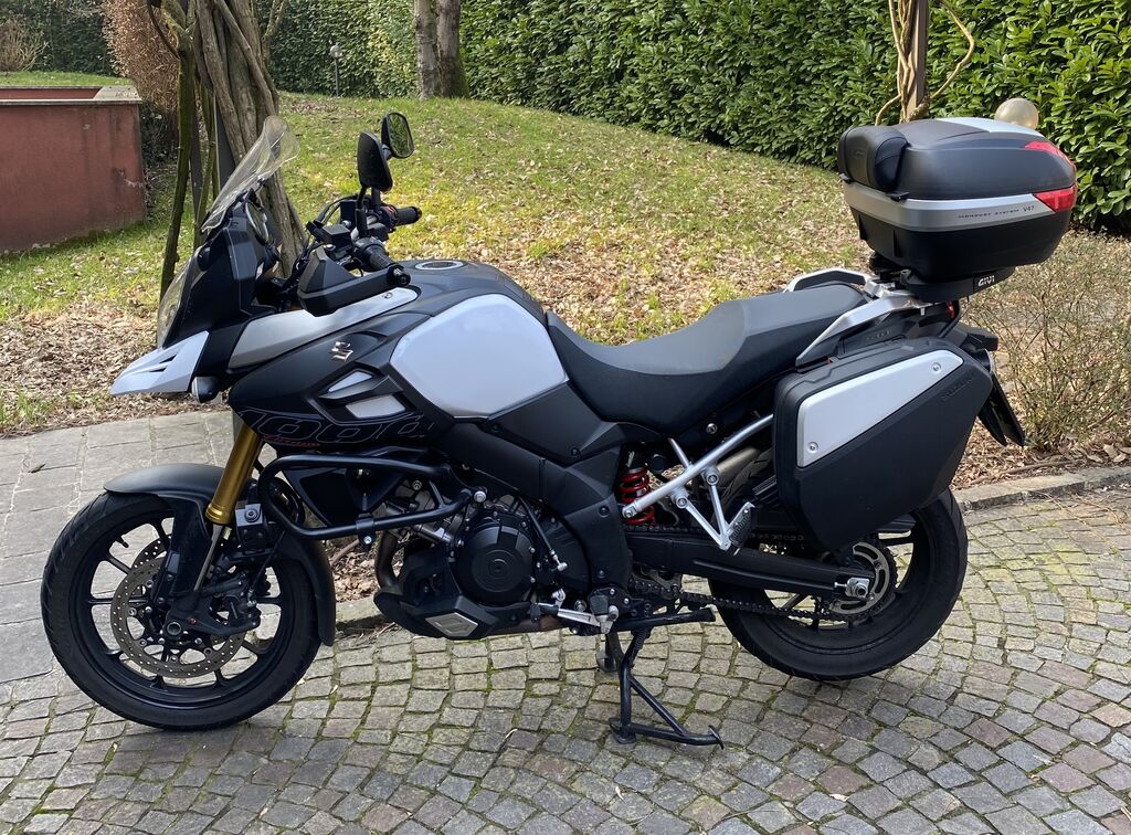 4824049  SUZUKI V Strom DL 1000 V-strom