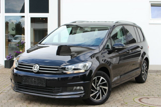 4706573  VOLKSWAGEN Touran 3 serie 1.5